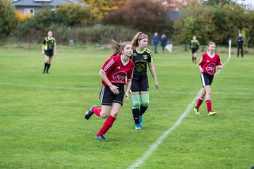 Bild 194 - B-Juniorinnen SG Mittelholstein - SV Frisia 03 Risum-Lindholm : Ergebnis: 1:12